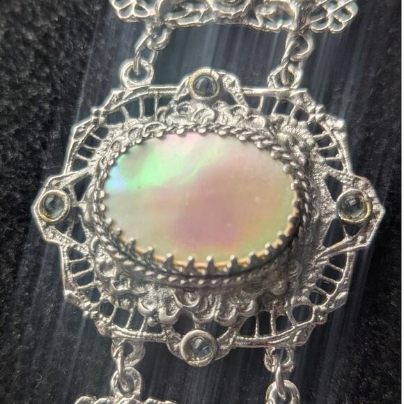 Whiting Davis silver toned statement mother of pearl Drop Necklace 22 inch - Picture 10 of 10